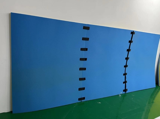 Celdas cerradas 9x6 enlazadas con el tapete flotante de la piscina de espuma de múltiples capas XPE Pad para la playa