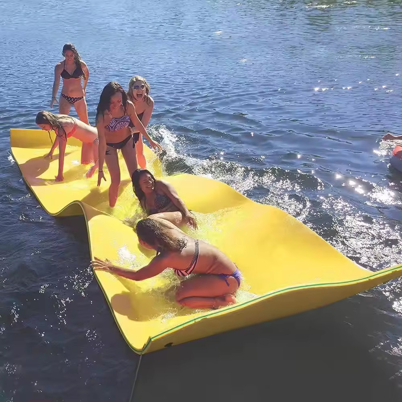 Tamaño personalizado Color espuma flotante esterilla resistente a la lágrima cerrar la celda Xpe Pad de agua